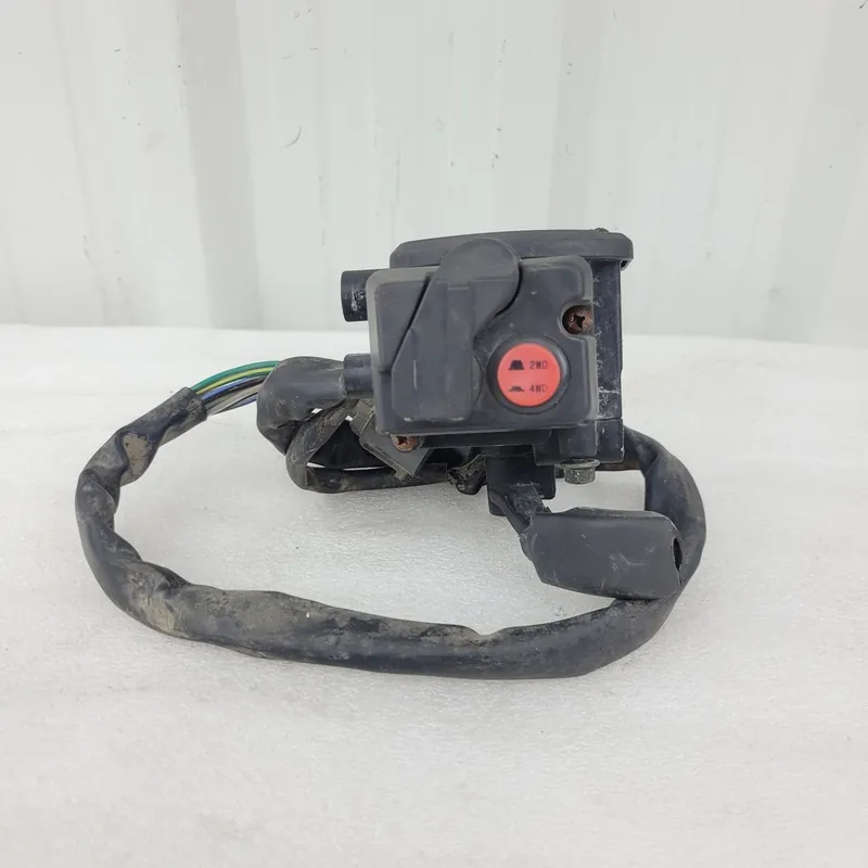 (new ref. 7020-160700-10002) handlebar switch,rh Prix Réduit